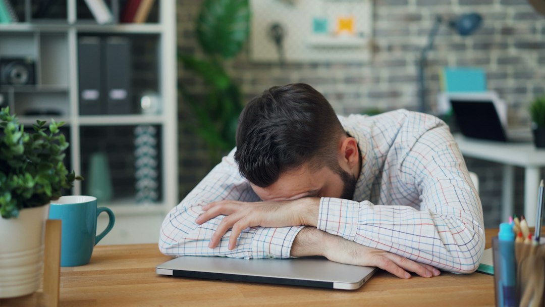 How Sleep Deprivation Affects Memory Formation and Recall in Adults